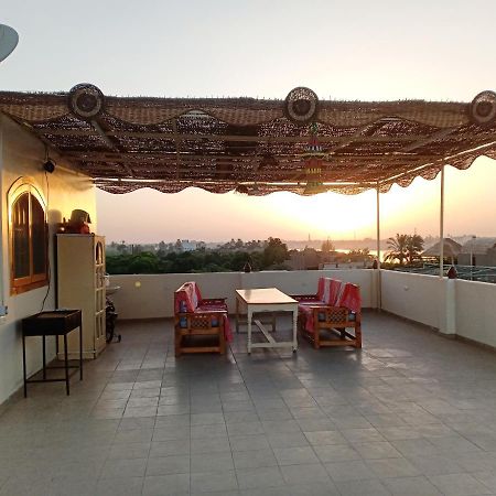 The Magic Of Luxor Private Studio Apartment On The Rooftop Luaran gambar